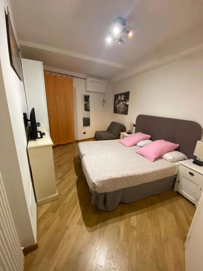 B&B And Home La Piazzetta Della Pioggia Bologna Kültér fotó