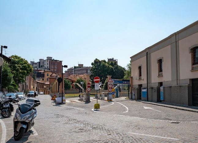 B&B And Home La Piazzetta Della Pioggia Bologna Kültér fotó