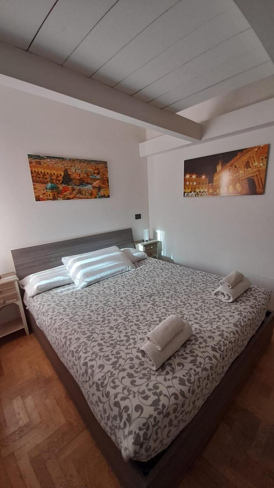 B&B And Home La Piazzetta Della Pioggia Bologna Kültér fotó