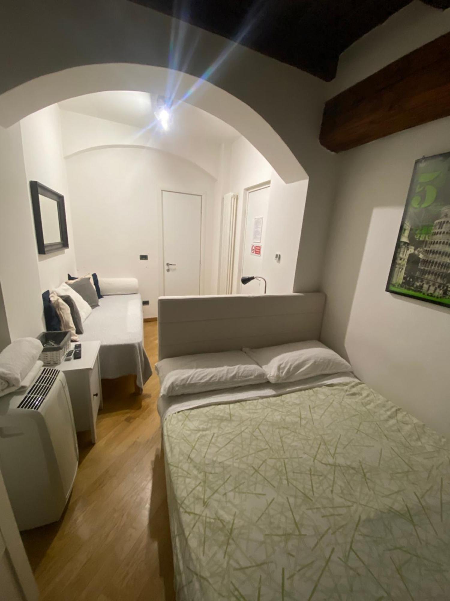 B&B And Home La Piazzetta Della Pioggia Bologna Kültér fotó