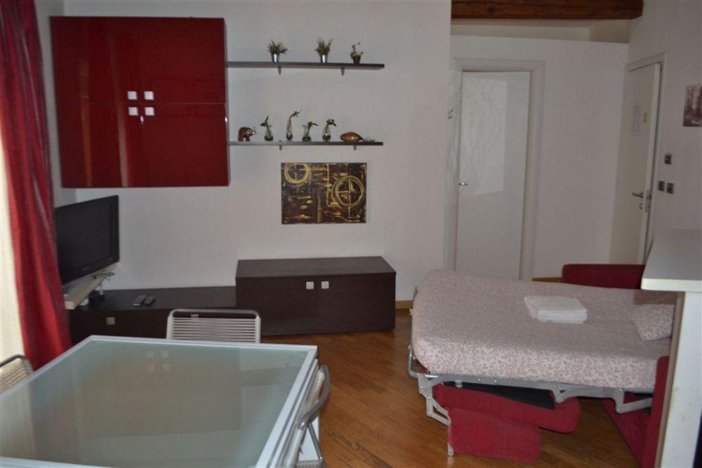 B&B And Home La Piazzetta Della Pioggia Bologna Kültér fotó