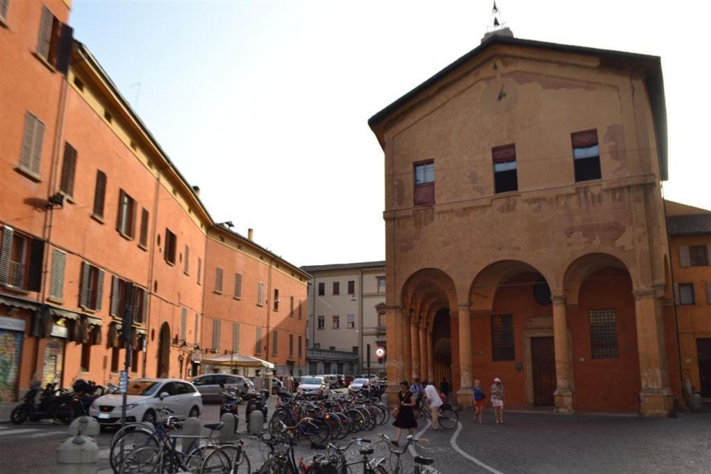 B&B And Home La Piazzetta Della Pioggia Bologna Kültér fotó